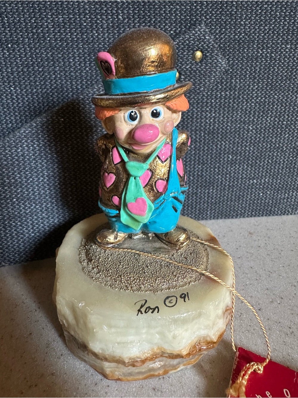 Ron Lee vintage hand painted valentine clown on granite base signed